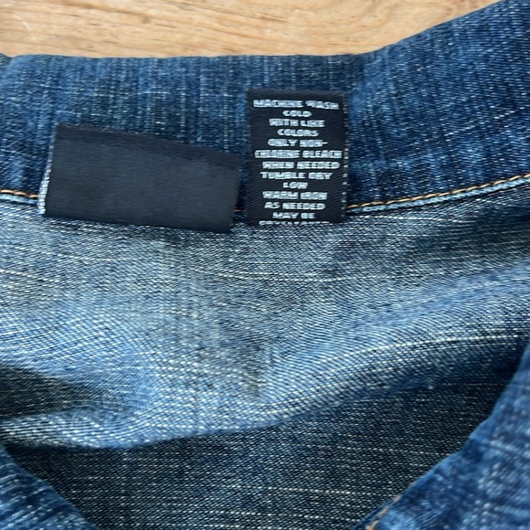 Chico’s long Denim Jacket Size 3. - Picture 4 of 7